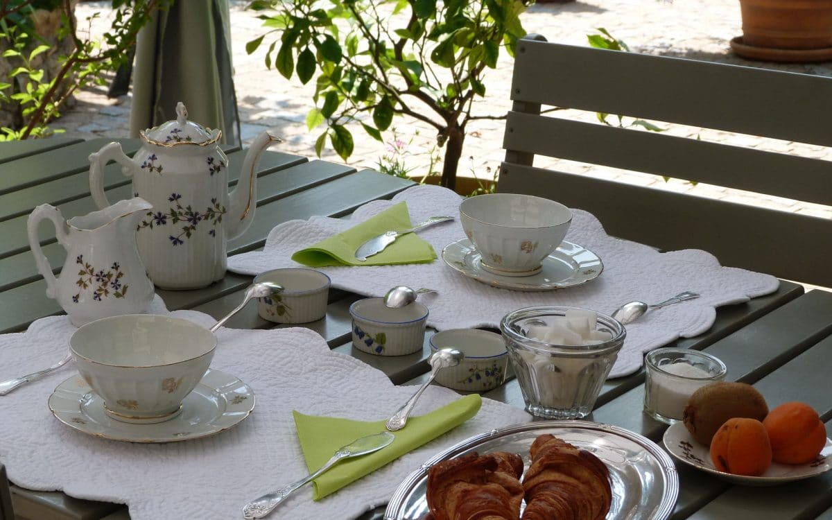 Chambres d'Hôtes Cotignac : Petits Dejeuner